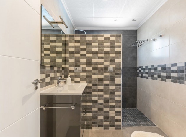 Wederverkoop - Villa - Punta Prima - beachside punta prima