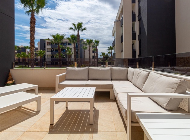 Återförsäljning - Lägenhet - Los Altos - Res. El Amanecer