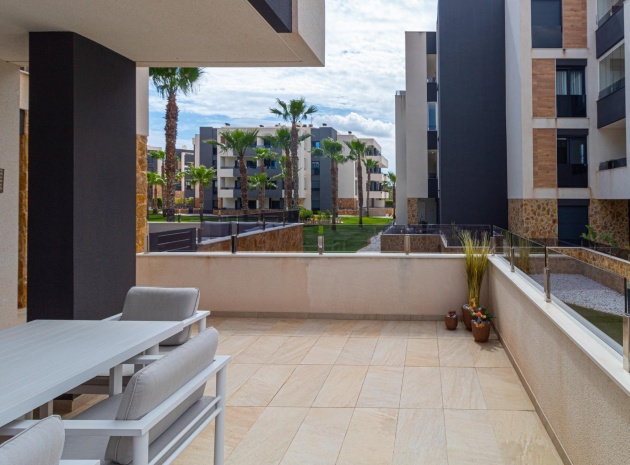 Återförsäljning - Lägenhet - Los Altos - Res. El Amanecer