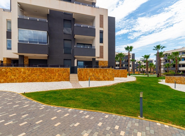 Återförsäljning - Lägenhet - Los Altos - Res. El Amanecer