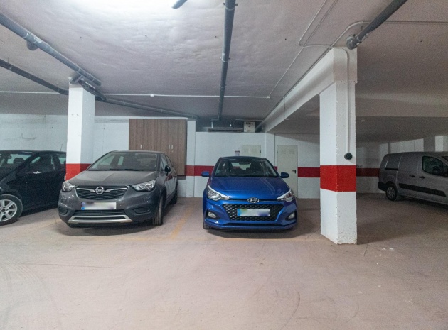 Återförsäljning - Lägenhet - Los Altos - Res. El Amanecer