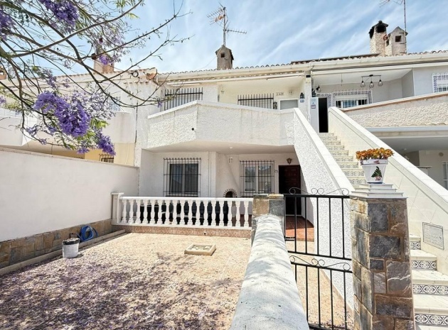 Resale - Apartment - Cabo Roig - la regia