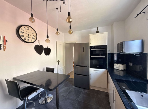 Revente - Appartement - Villamartin - El Galan