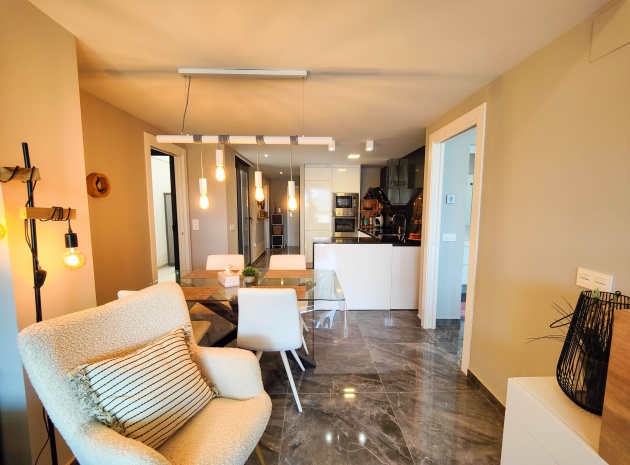 Återförsäljning - Lägenhet - Los Altos - Res. El Amanecer