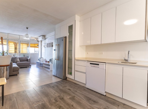 Återförsäljning - Lägenhet - Torrevieja - la veleta