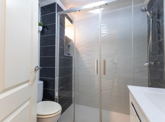 Återförsäljning - Lägenhet - Torrevieja - la veleta