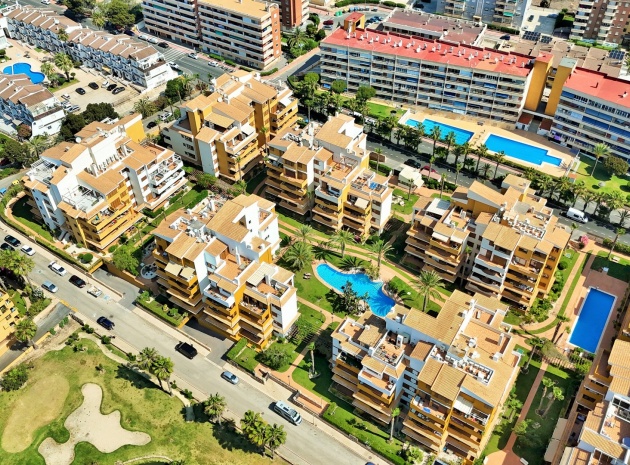 Wederverkoop - Appartement - Punta Prima - la entrada