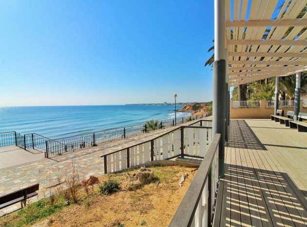 Wederverkoop - Appartement - Punta Prima - la entrada