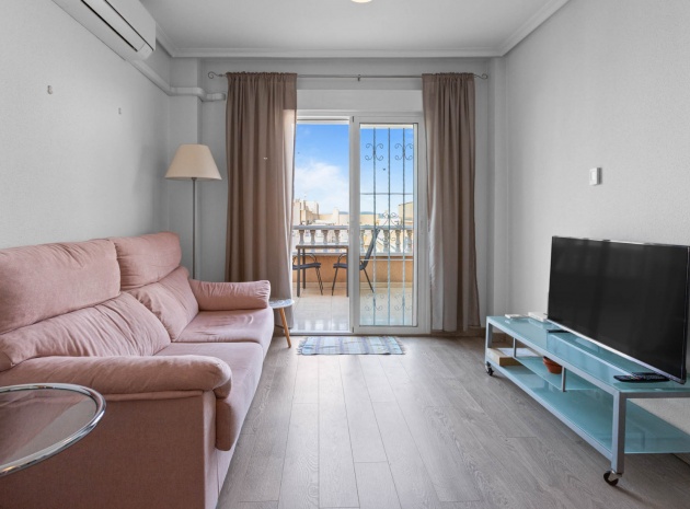 Resale - Apartment - Torrevieja - Beachside Torrevieja