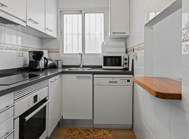 Resale - Apartment - Torrevieja - Beachside Torrevieja