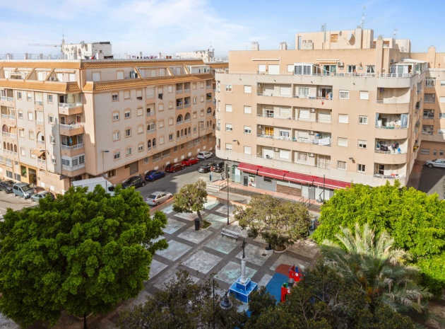 Resale - Apartment - Torrevieja - Beachside Torrevieja