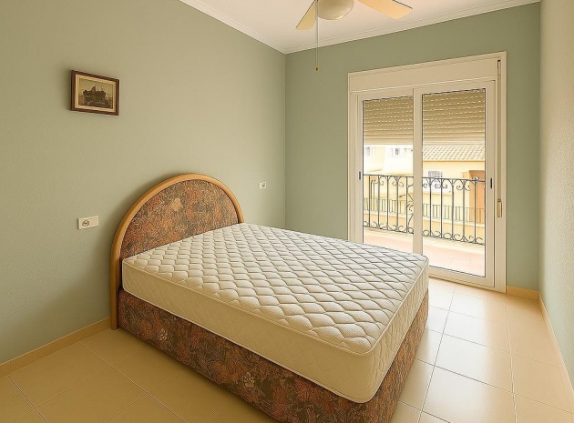 Återförsäljning - Radhus - Playa Flamenca - las chismosas