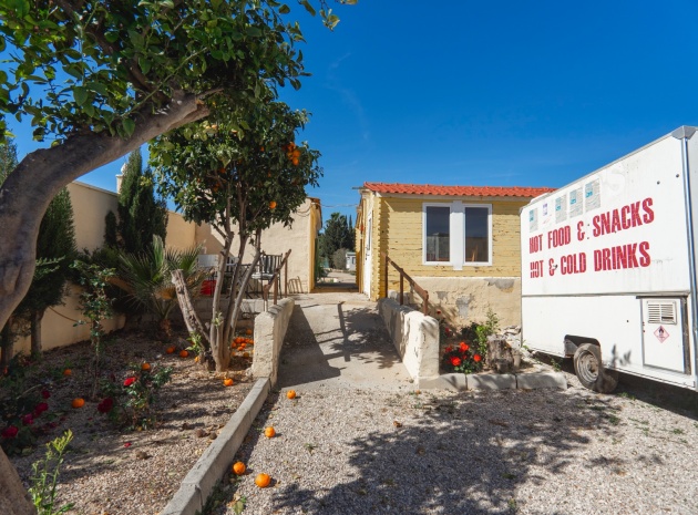 Återförsäljning - Villa - Los Montesinos