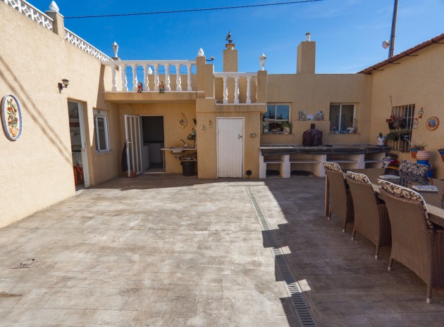 Återförsäljning - Villa - Los Montesinos