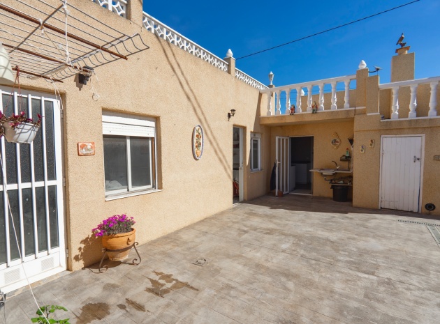 Återförsäljning - Villa - Los Montesinos