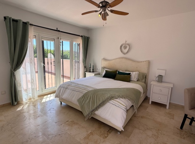 Återförsäljning - Villa - Villamartin - las ramblas