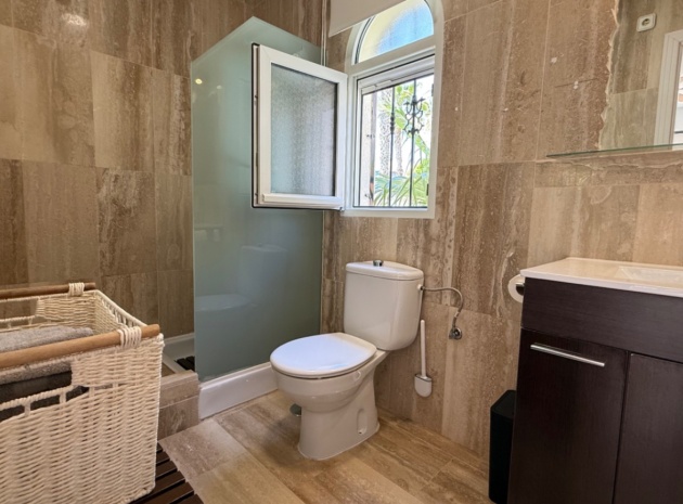 Återförsäljning - Villa - Villamartin - las ramblas