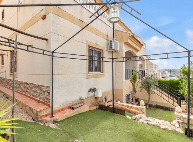 Resale - Apartment - Los Altos