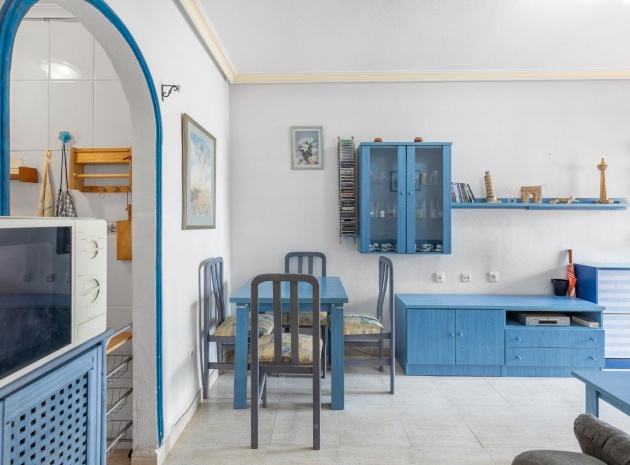 Resale - Apartment - Los Altos