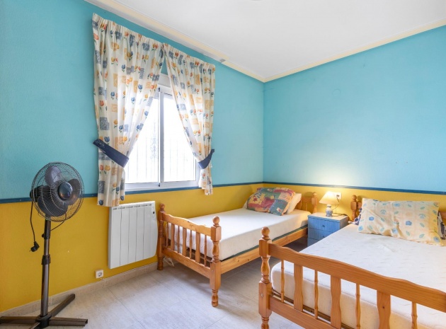 Resale - Apartment - Los Altos