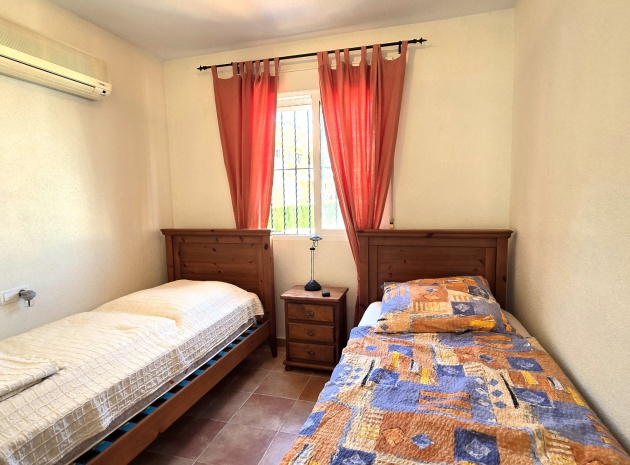 Resale - Villa - Villamartin - Res Torregolf