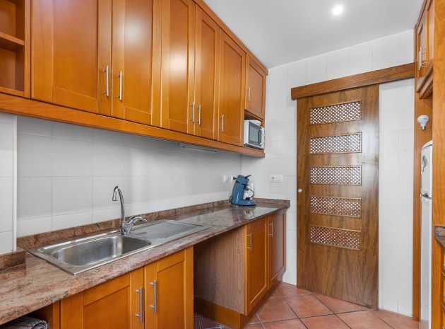 Resale - Apartment - Punta Prima - punta marina