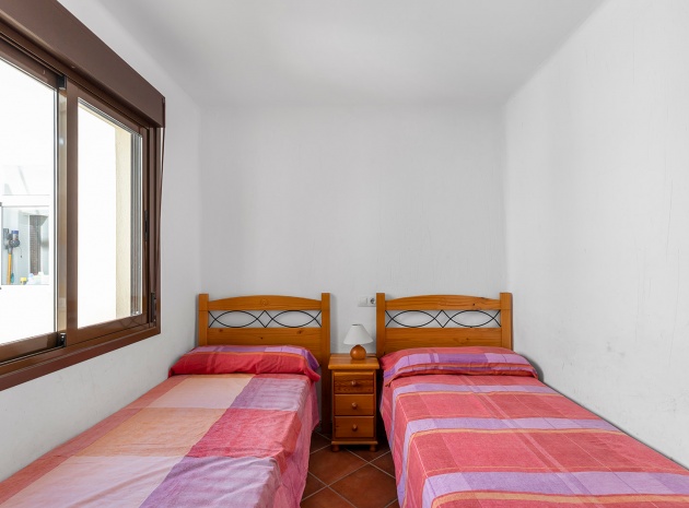 Resale - Apartment - Punta Prima - punta marina