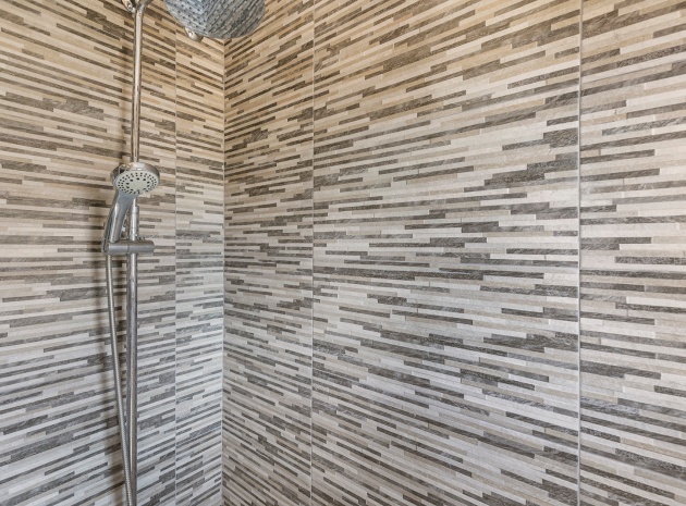 Resale - Apartment - Punta Prima - punta marina