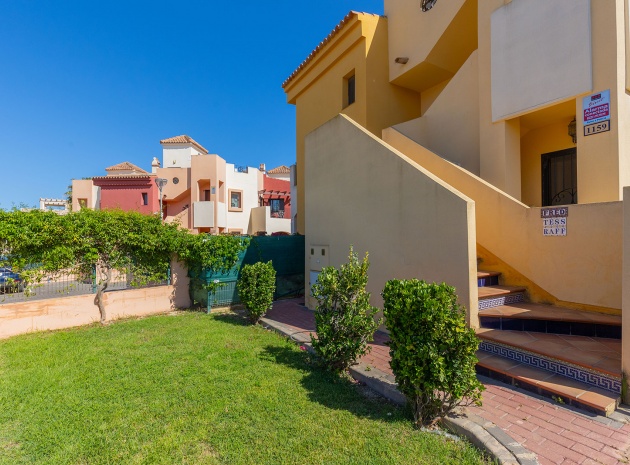 Resale - Apartment - Punta Prima - punta marina
