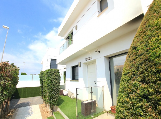 Wiederverkauf - Villa - Ciudad Quesada - Dona Pepa