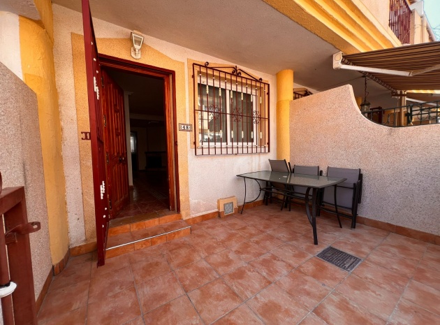 Återförsäljning - Radhus - Playa Flamenca - amapolas