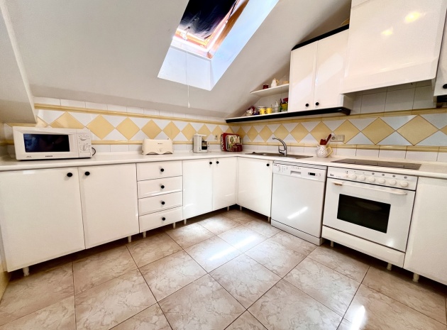 Resale - Apartment - Campoamor - dehesa de campoamor