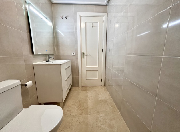 Resale - Apartment - Campoamor - dehesa de campoamor