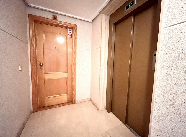 Resale - Apartment - Campoamor - dehesa de campoamor