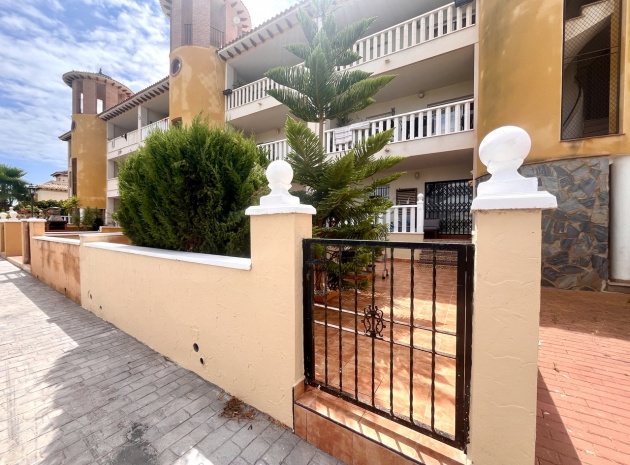 Resale - Apartment - Cabo Roig - Lomas de Cabo Roig