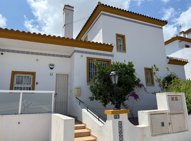 Wederverkoop - Villa - Villamartin - Res. Sevilla