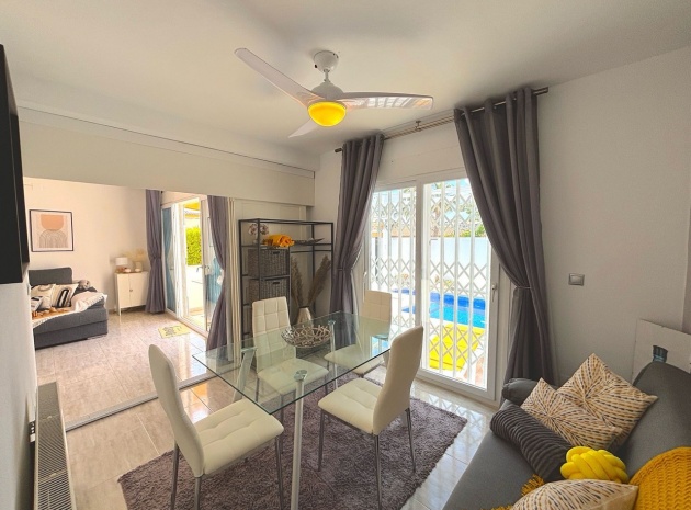 Wederverkoop - Villa - Villamartin - Res. Sevilla