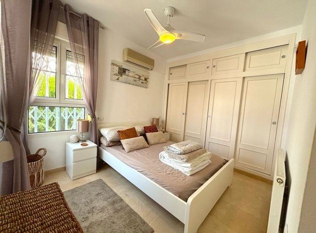 Wederverkoop - Villa - Villamartin - Res. Sevilla