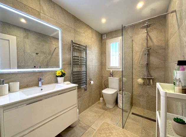 Wederverkoop - Villa - Villamartin - Res. Sevilla