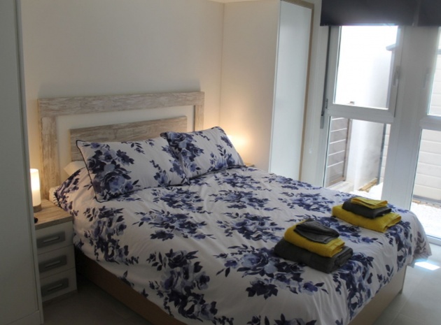 Återförsäljning - Lägenhet - Villamartin - Los Dolses