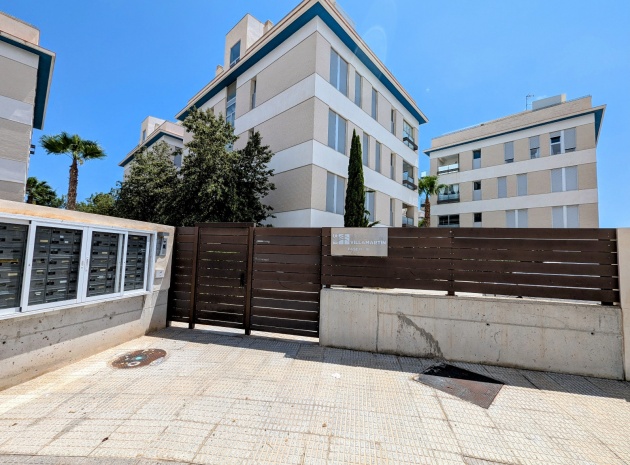 Återförsäljning - Lägenhet - Villamartin - Los Dolses