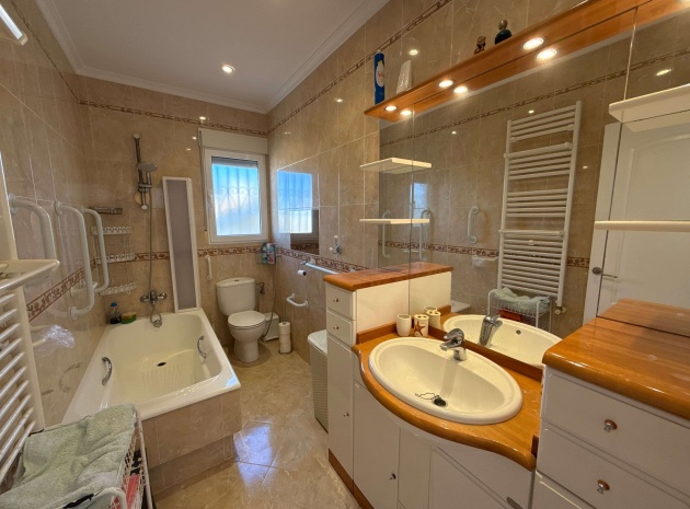 Wiederverkauf - Villa - Villamartin - el presidente