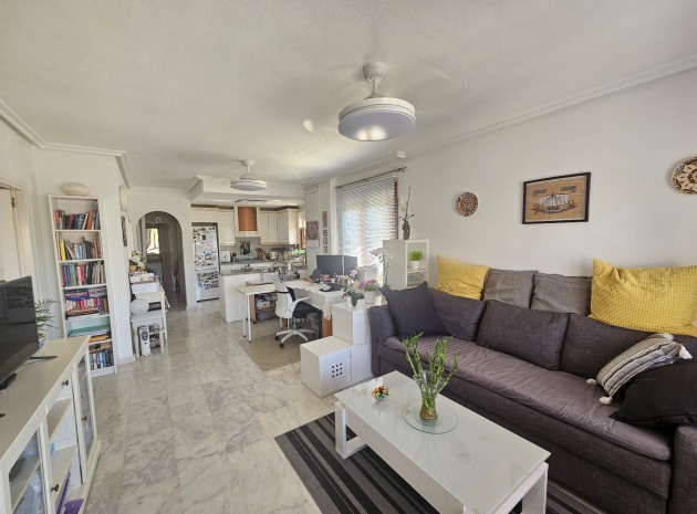 Resale - Apartment - Villamartin