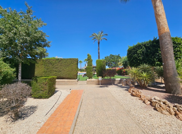 Resale - Apartment - Villamartin