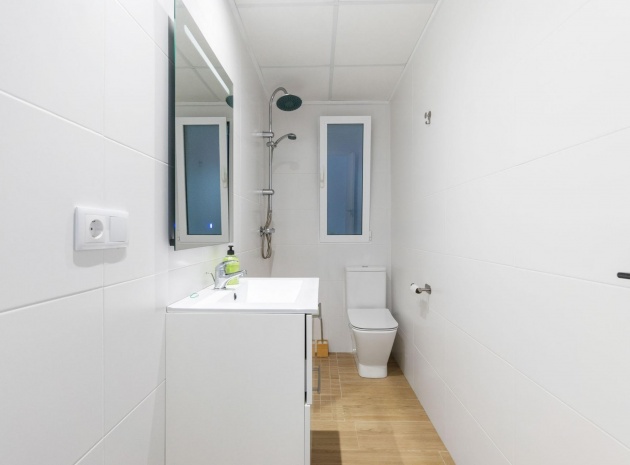 Wederverkoop - Appartement - Torrevieja - Beachside Torrevieja