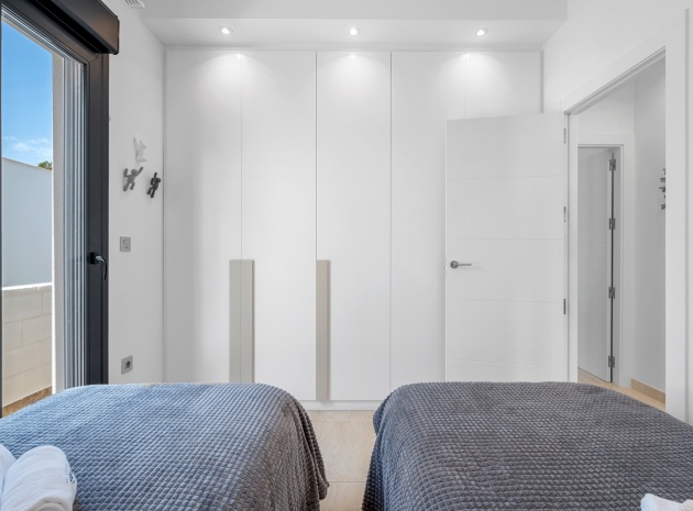 Resale - Villa - Villamartin - PAU 26