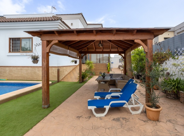 Återförsäljning - Villa - Los Montesinos - La Herrada