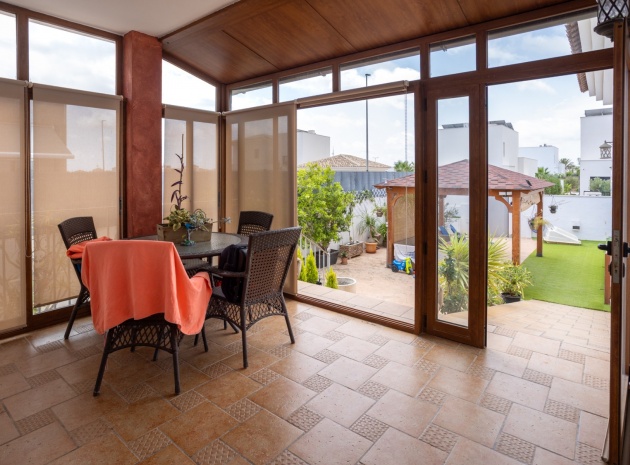 Återförsäljning - Villa - Los Montesinos - La Herrada