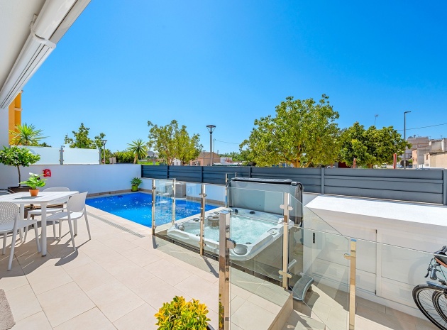 Resale - Townhouse - Formentera del Segura