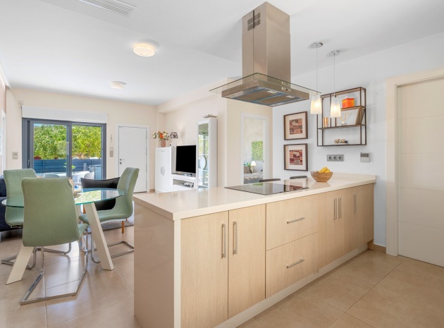 Resale - Townhouse - Formentera del Segura